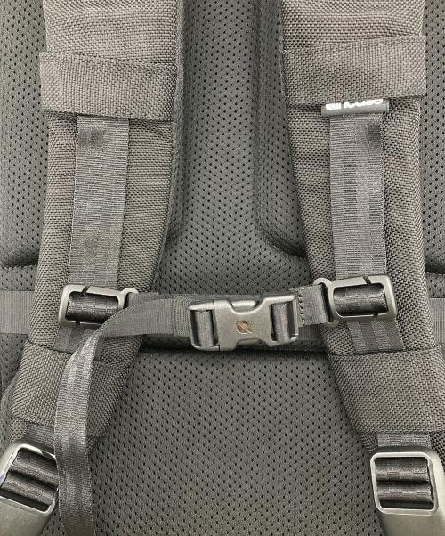 Incase（インケース）Incase (インケース) CORDURA (コーデュラ) TRACKS Backpack 25L ブラックの古着・服飾アイテム