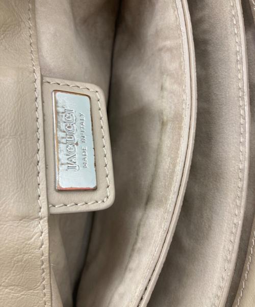 IACUCCI（イアクッチ）IACUCCI (イアクッチ) ショルダーバッグ ベージュの古着・服飾アイテム