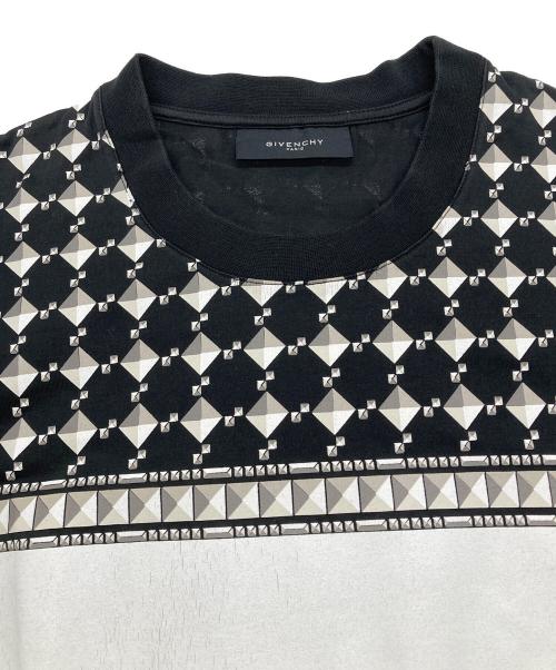 GIVENCHY（ジバンシィ）GIVENCHY (ジバンシィ) スタッズプリントTシャツ ブラック サイズ:Mの古着・服飾アイテム