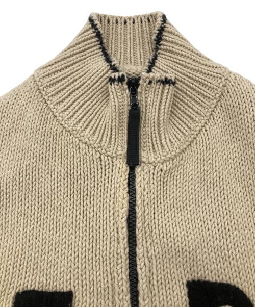 C.P COMPANY（シーピーカンパニー）C.P COMPANY (シーピーカンパニー) C.P ロゴ ドライバーズニット ベージュ サイズ:12/152（実寸サイズ参照）の古着・服飾アイテム