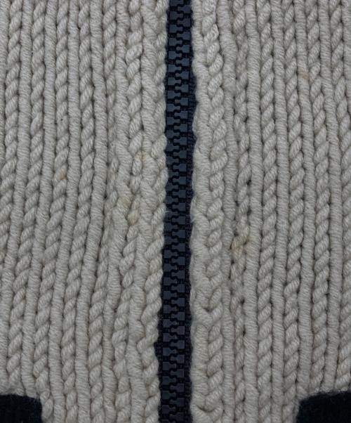 C.P COMPANY（シーピーカンパニー）C.P COMPANY (シーピーカンパニー) C.P ロゴ ドライバーズニット ベージュ サイズ:12/152（実寸サイズ参照）の古着・服飾アイテム