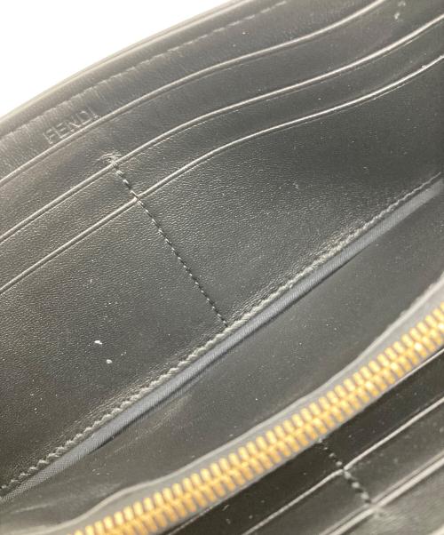 FENDI（フェンディ）FENDI (フェンディ) チェーンウォレット ブラックの古着・服飾アイテム