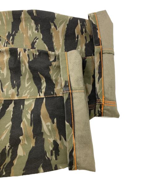 Hombre Nino（オンブレニーニョ）Hombre Nino (オンブレニーニョ) CAMO DOUBLE KNEE PANTS グリーン サイズ:Mの古着・服飾アイテム