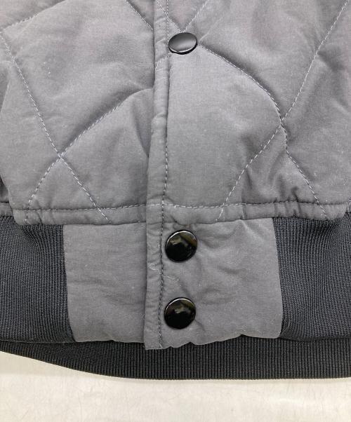 Hombre Nino（オンブレニーニョ）Hombre Nino (オンブレニーニョ) QUILTING JACKET グレー サイズ:Lの古着・服飾アイテム
