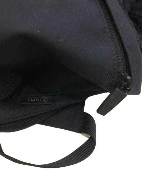 SML（エスエムエル）SML (エスエムエル) DOUBLE POCKET DAYPACK ブラックの古着・服飾アイテム