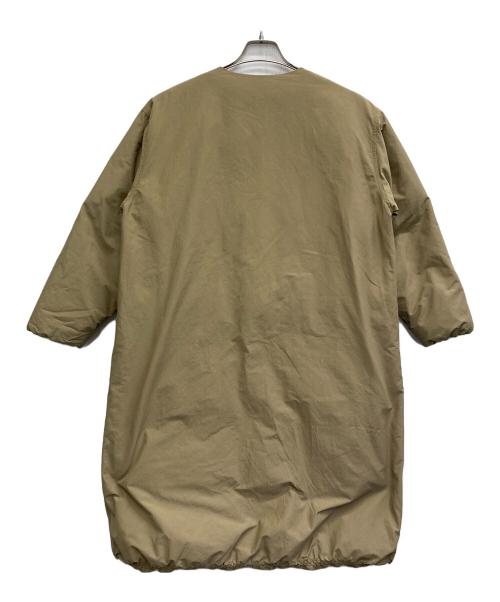 YARRA（ヤラ）YARRA (ヤラ) エアコンダウンノーカラーコート ベージュ サイズ:Freeの古着・服飾アイテム