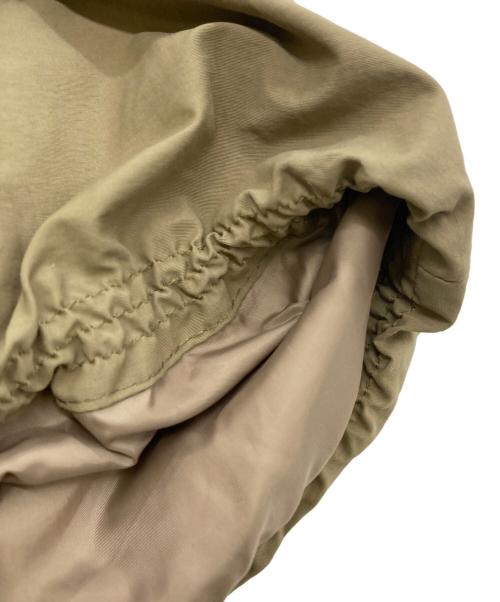 YARRA（ヤラ）YARRA (ヤラ) エアコンダウンノーカラーコート ベージュ サイズ:Freeの古着・服飾アイテム