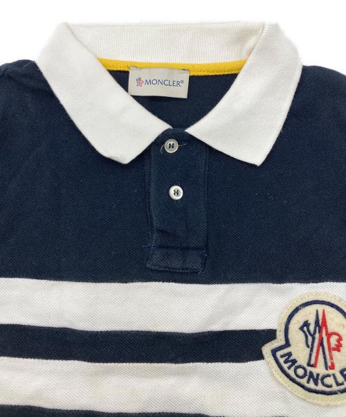 MONCLER（モンクレール）MONCLER (モンクレール) ポロシャツ ネイビー×ホワイト サイズ:140の古着・服飾アイテム