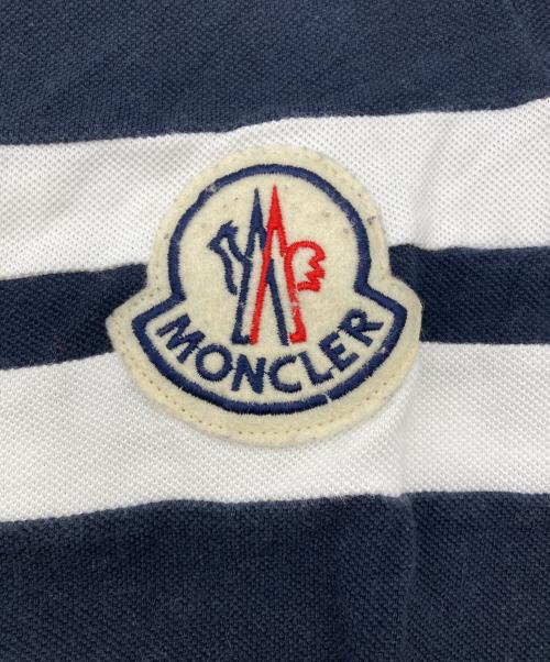 MONCLER（モンクレール）MONCLER (モンクレール) ポロシャツ ネイビー×ホワイト サイズ:140の古着・服飾アイテム