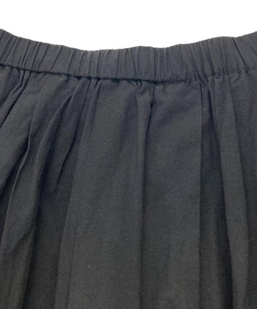 KAGURE（カグレ）kagure (カグレ) スカラップ刺繍ギャザースカート ブラック サイズ:FREEの古着・服飾アイテム