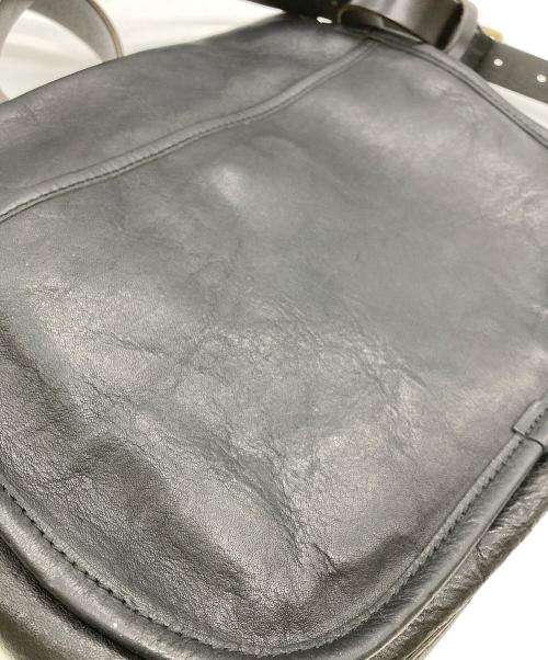 SLOW（スロウ）SLOW (スロウ) レザーショルダーバッグ ブラックの古着・服飾アイテム