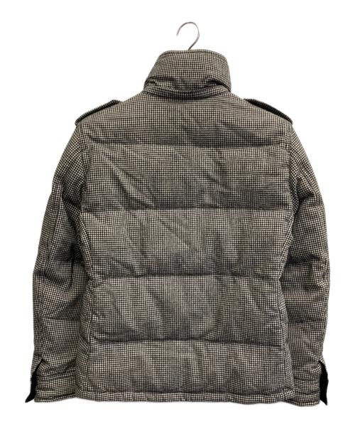 BURBERRY BLACK LABEL（バーバリーブラックレーベル）BURBERRY BLACK LABEL (バーバリーブラックレーベル) ダウンジャケット グレー×ブラック サイズ:Mの古着・服飾アイテム