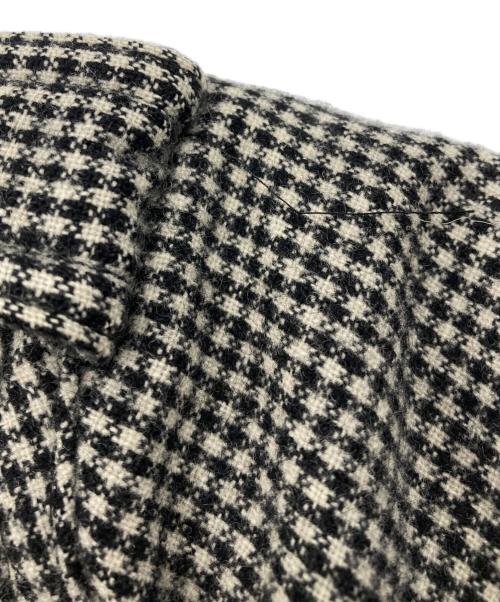 BURBERRY BLACK LABEL（バーバリーブラックレーベル）BURBERRY BLACK LABEL (バーバリーブラックレーベル) ダウンジャケット グレー×ブラック サイズ:Mの古着・服飾アイテム