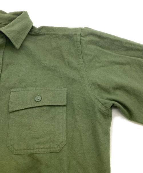 L.L.Bean（エルエルビーン マウンテンパーカー）L.L.Bean (エルエルビーン) Chamois Cloth Shirt グリーン サイズ:Lの古着・服飾アイテム