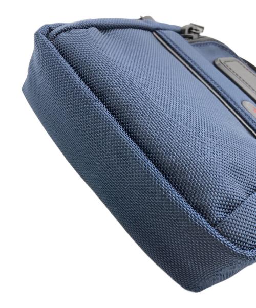 TUMI（トゥミ）TUMI (トゥミ) ショルダーバッグ ネイビーの古着・服飾アイテム
