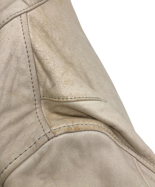 AVIREX（アヴィレックス）AVIREX (アヴィレックス) エイジド加工シングルライダース レザージャケット ベージュ サイズ:Lの古着・服飾アイテム