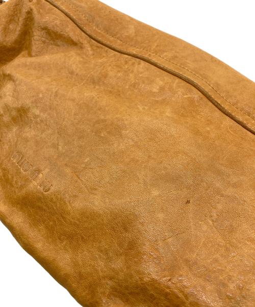 MIU MIU（ミュウミュウ）MIU MIU (ミュウミュウ) オールド ワンショルダーバッグ ブラウンの古着・服飾アイテム