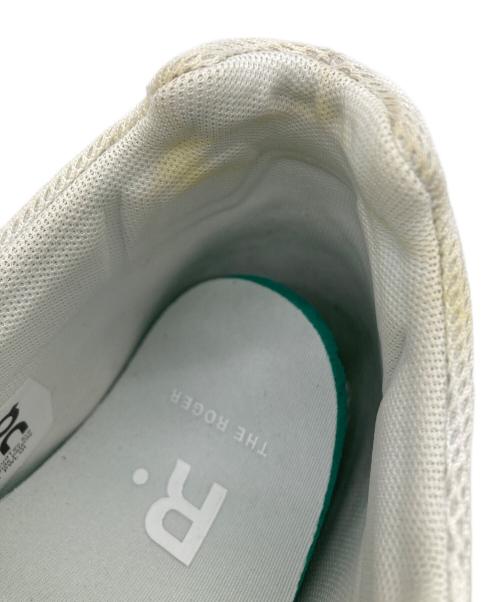 on（オン）on (オン) THE ROGER ホワイト サイズ:28.5㎝の古着・服飾アイテム