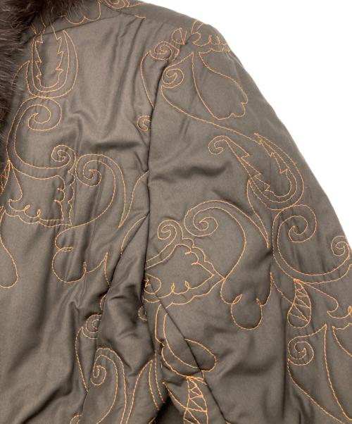 Super Beauty（スーパービューティ）Super Beauty (スーパービューティ) フォックスファー中綿シルクコート ブラウン サイズ:Lの古着・服飾アイテム