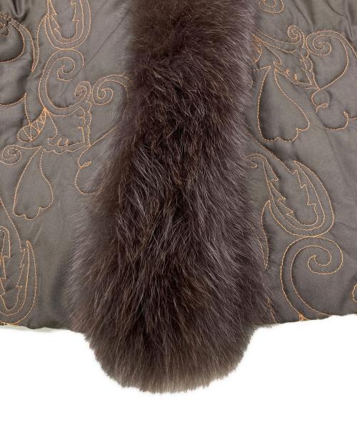 Super Beauty（スーパービューティ）Super Beauty (スーパービューティ) フォックスファー中綿シルクコート ブラウン サイズ:Lの古着・服飾アイテム