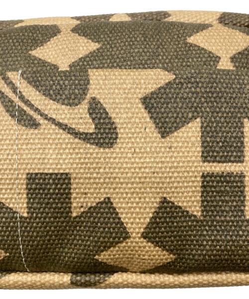 Vivienne Westwood（ヴィヴィアンウエストウッド）Vivienne Westwood (ヴィヴィアンウエストウッド) オーブショルダーバッグ ベージュの古着・服飾アイテム