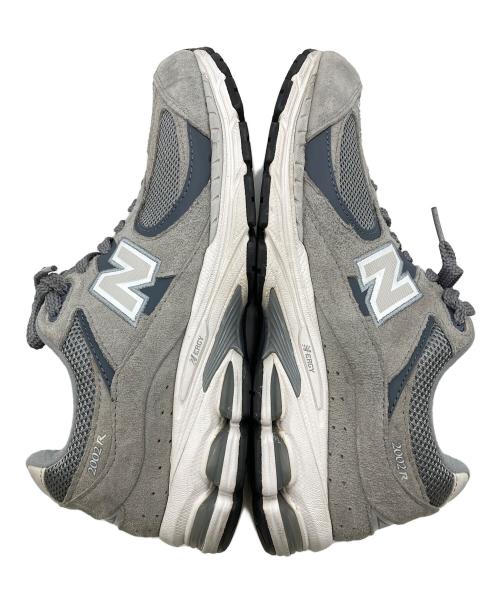 NEW BALANCE（ニューバランス）NEW BALANCE (ニューバランス) M2002RST GRAY グレー サイズ:26.5の古着・服飾アイテム