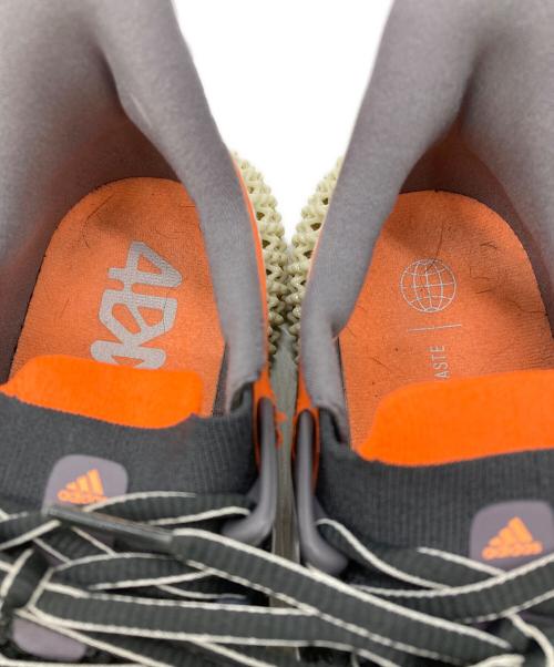 adidas（アディダス）adidas (アディダス) ローカットスニーカー/4DFWD ブラック×ベージュ サイズ:27の古着・服飾アイテム