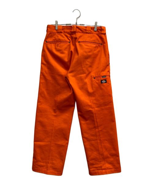 Dickies（ディッキーズ）Dickies (ディッキーズ) Casper John AIVER (キャスパージョンアイバー) リベットダブルニーパンツ オレンジ サイズ:Mの古着・服飾アイテム