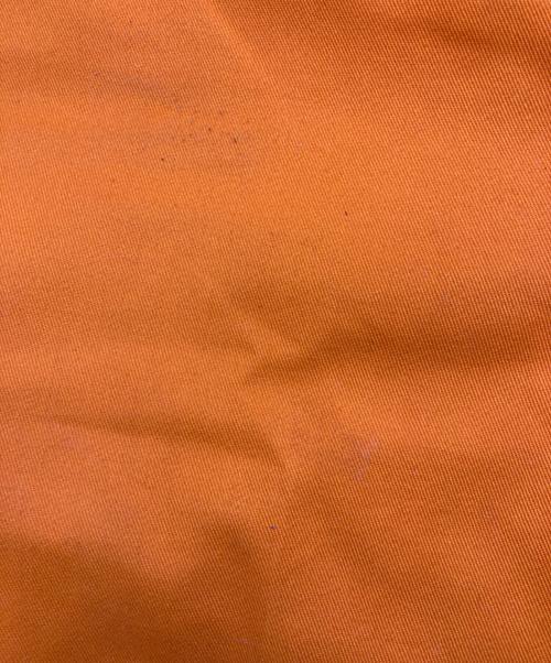 Dickies（ディッキーズ）Dickies (ディッキーズ) Casper John AIVER (キャスパージョンアイバー) リベットダブルニーパンツ オレンジ サイズ:Mの古着・服飾アイテム