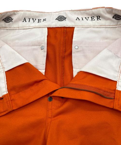Dickies（ディッキーズ）Dickies (ディッキーズ) Casper John AIVER (キャスパージョンアイバー) リベットダブルニーパンツ オレンジ サイズ:Mの古着・服飾アイテム