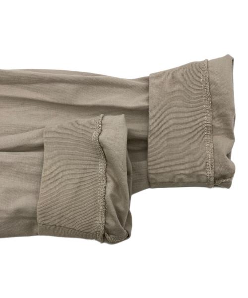 FOG ESSENTIALS（フィアオブゴッド エッセンシャル）FOG ESSENTIALS (フィアオブゴッド エッセンシャル) クルーネックカットソー ベージュ サイズ:XXLの古着・服飾アイテム