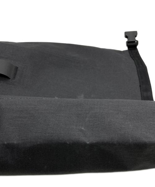 CHROME（クローム）CHROME (クローム) URBAN EX  ROLLTOP リュック ブラックの古着・服飾アイテム