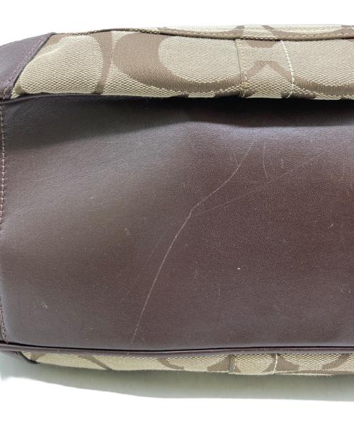 COACH（コーチ）COACH (コーチ) シグネチャーハンドバッグ ベージュの古着・服飾アイテム