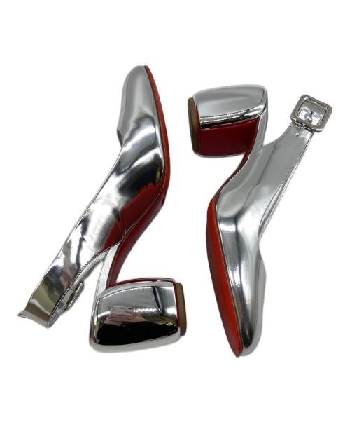 Christian Louboutin（クリスチャン・ルブタン）Christian Louboutin (クリスチャン・ルブタン) 24AW MINNY SLING 70 シルバー サイズ:36.5の古着・服飾アイテム