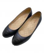 CHANELシャネル）の古着「ココマークパンプス」｜ブラック