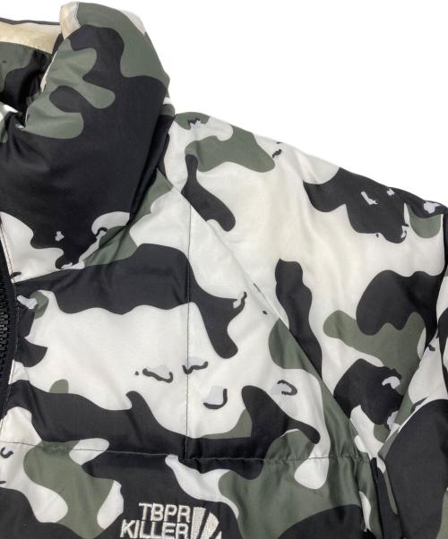 TIGHTBOOTH PRODUCTION（タイトブースプロダクション）TIGHTBOOTH PRODUCTION (タイトブースプロダクション) KILLER BONG (キラーボング) URBAN CAMO DOWN JKT ホワイト×グリーン サイズ:Lの古着・服飾アイテム