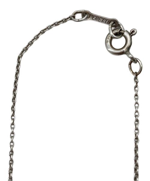 TIFFANY & Co.（ティファニー アンド コー）Tiffany & Co. (ティファニー アンド コー) カーブドハートネックレス シルバーの古着・服飾アイテム