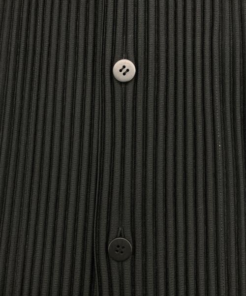HOMME PLISSE ISSEY MIYAKE（オム プリッセ イッセイ ミヤケ）HOMME PLISSE ISSEY MIYAKE (オム プリッセ イッセイ ミヤケ) MONTHLY COLORS オープンカラーシャツ ブラック サイズ:3の古着・服飾アイテム