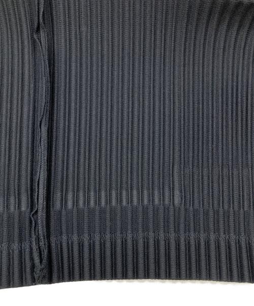 HOMME PLISSE ISSEY MIYAKE（オム プリッセ イッセイ ミヤケ）HOMME PLISSE ISSEY MIYAKE (オム プリッセ イッセイ ミヤケ) MONTHLY COLORS オープンカラーシャツ ブラック サイズ:3の古着・服飾アイテム