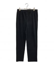 HOMME PLISSE ISSEY MIYAKE（オム プリッセ イッセイ ミヤケ）の古着「BASICS プリーツパンツ」｜ブラック