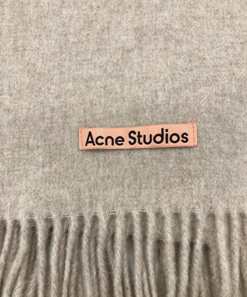 Acne studios（アクネ ストゥディオズ）Acne studios (アクネ ストゥディオス) ウールマフラー ベージュの古着・服飾アイテム