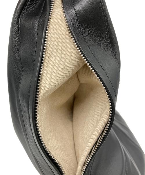 LEMAIRE（ルメール）LEMAIRE (ルメール) ラージ クロワッサン バッグ ブラックの古着・服飾アイテム