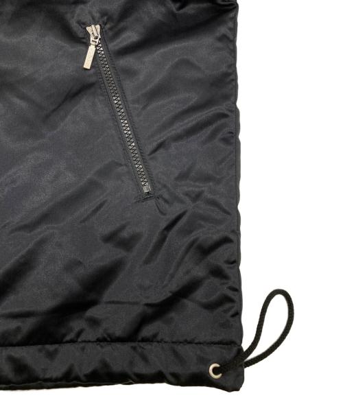 adidas（アディダス）adidas (アディダス) トレフォイルアノラックパーカー レッド×ブラック サイズ:MLの古着・服飾アイテム