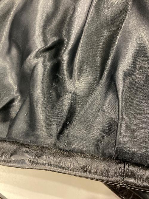 TT LEATHER（ティー・ティー・レザー）TT LEATHER (ティー・ティー・レザー) 70s～80s/ ヴィンテージパディット ライダースジャケット ブラック サイズ:表記なしの古着・服飾アイテム