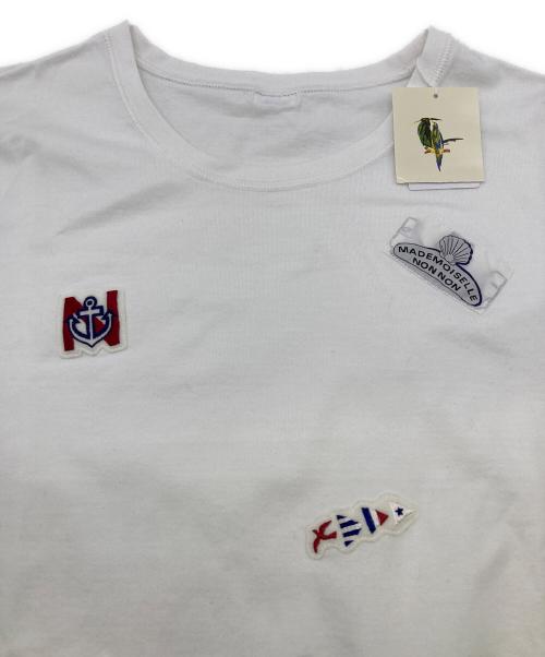 Mademoiselle NON NON（マドモアゼルノンノン）Mademoiselle NON NON (マドモアゼルノンノン) 刺繍ワッペン&ネームTシャツ ホワイト サイズ:42（LL）の古着・服飾アイテム