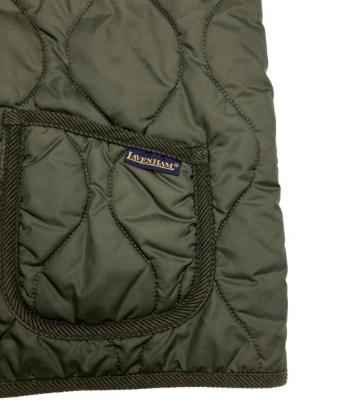 LAVENHAM（ラベンハム）LAVENHAM (ラベンハム) ノーカラーキルティングジャケット オリーブ サイズ:Lの古着・服飾アイテム