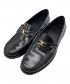 CELINEセリーヌ）の古着「トリオンフレザーローファー」｜ブラック