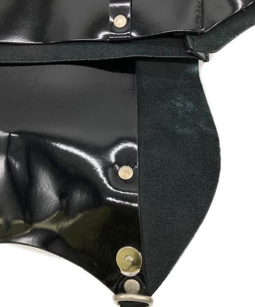 Vivienne Westwood（ヴィヴィアンウエストウッド）Vivienne Westwood (ヴィヴィアンウエストウッド) BETTY ハンドバック ブラックの古着・服飾アイテム