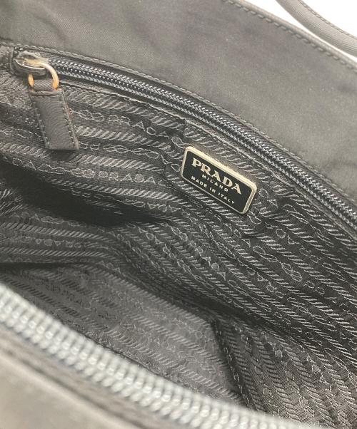 PRADA（プラダ）PRADA (プラダ) ナイロンハンドバッグ ブラックの古着・服飾アイテム