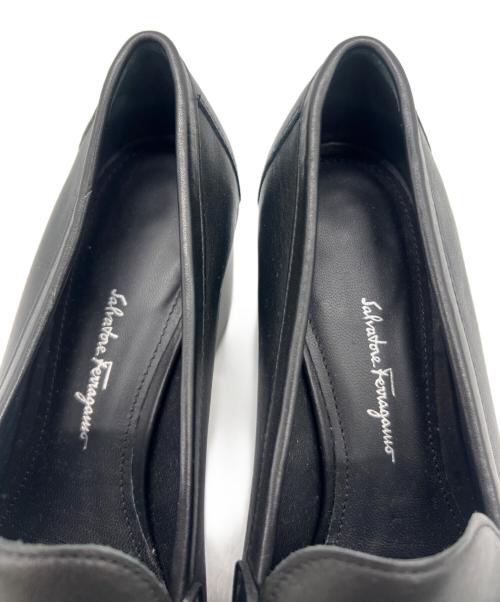 Salvatore Ferragamo（サルヴァトーレ フェラガモ）Salvatore Ferragamo (サルヴァトーレ フェラガモ) ガンチーニヒールパンプス ブラック サイズ:8の古着・服飾アイテム